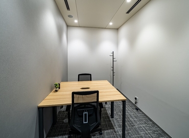 Office 2 104-0031 Tokyo Chuo