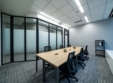Office 2 104-0031 Tokyo Chuo