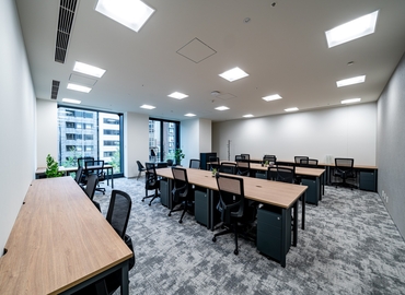 Office 1 104-0031 Tokyo Chuo