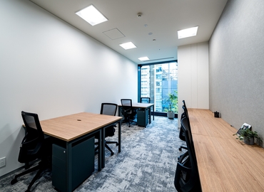Office 1 104-0031 Tokyo Chuo