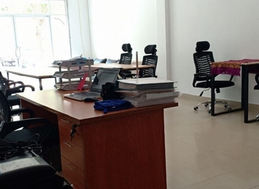 50 m² Business center in Siem Reap City, #H3 Central Market Road (08365) - 1 | MatchOffice.com