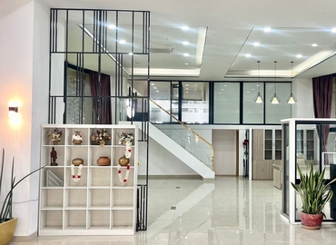 Office Tonle Sap Street 191 12101 Phnom Penh