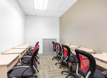 10 m² Serviced office in Phnom Penh, 18/F Canadia Bank Tower (%[postal_code]) - 7 | MatchOffice