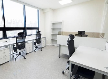 30 m² Shared workspace  in Seoul, 11-13F (03161) - 0 | MatchOffice.com