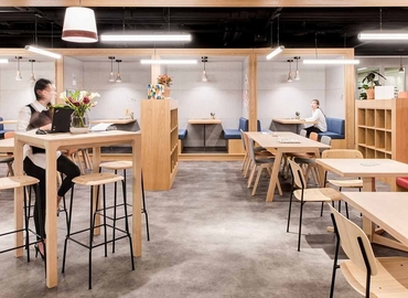 90 m² Shared workspace  in Seoul, 33 Jong-ro (03159) - 3 | MatchOffice.com