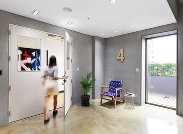 40 m² Business park place for rent in Seoul, 18-3 Nonhyun-dong (135-010) - 4 | MatchOffice