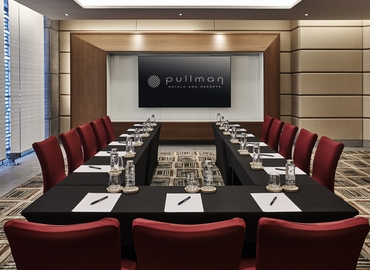 650 m² Conference hall in Chanayethazan, 73rd Street (05041) - 2 | MatchOffice.com