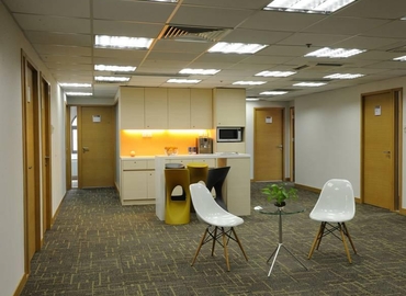12 m² Business center building up for rent in Macau, Avenida da Praia Grande (%[postal_code]) - 2 | MatchOffice
