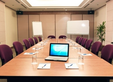 30 m² Meeting room in Kuala Lumpur, 28/F Central Plaza (50250) - 8 | MatchOffice