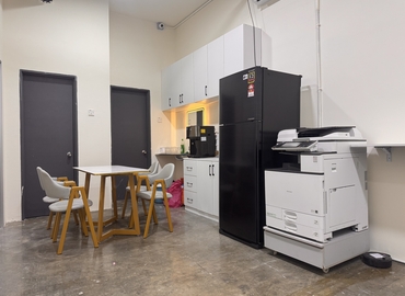 Office Jalan Tasik Utama 5 57000 Kuala Lumpur