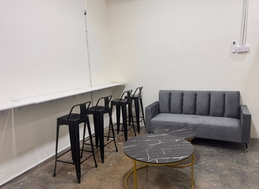 Office Jalan Tasik Utama 5 57000 Kuala Lumpur