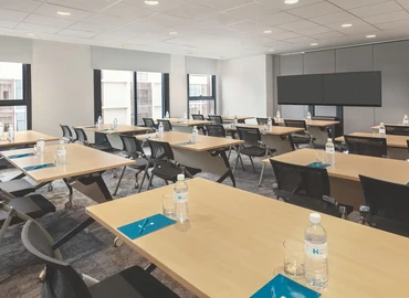  Conference center in Kuala Lumpur Mont Kiara, Arcoris Residences (50480) - 1 | MatchOffice