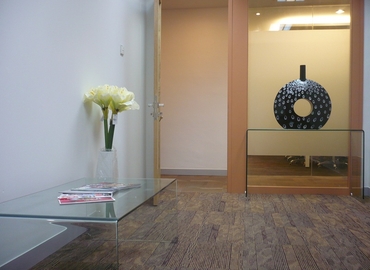 80 m² Business center building up for rent in Kuala Lumpur, Etiqa Twins Level 25 Tower 2 (50450) - 6 | MatchOffice