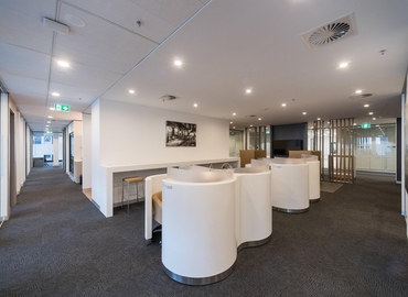 100 m² Shared workspace  in Christchurch, Durham Street North 287-293 (8013) - 3 | MatchOffice