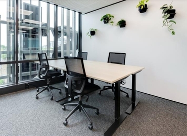 100 m² Business center in Auckland, Williamson Avenue 4 (1021) - 2 | MatchOffice.com