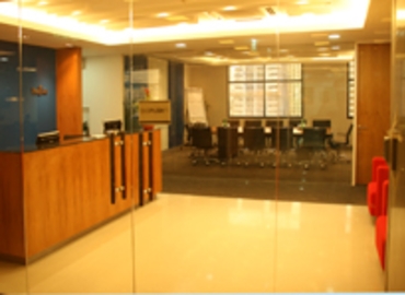 25 m² Coworking  in Makati City, 3rd Avenue cor. 28th Street (1226) - 2 | MatchOffice