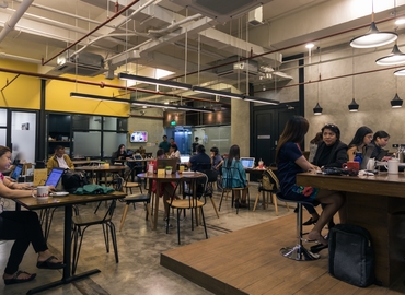 700 m² Coworking  in Makati City, UB 111 Paseo de Roxas (1229) - 1 | MatchOffice.com