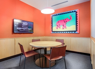 40 m² Business center building for rent in Manila, 5th Avenue (1634) - 3 | MatchOffice.com