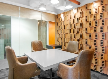 60 m² Convention center in Cebu, Mindanao Avenue / Biliran Street (6000) - 1 | MatchOffice.com
