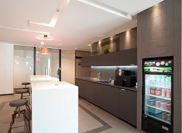 Virtual office space in Makati City, 20/F (1226) - 10 | MatchOffice.com