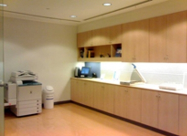 50 m² Business park place for rent in Makati City, 18/F (1226) - 2 | MatchOffice