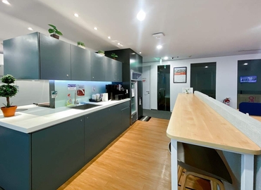 10 m² Shared workspace  in Pasay City, Ocean DriveMall of Asia Complex (%[postal_code]) - 5 | MatchOffice