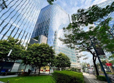 10 m² Shared workspace  in Manila, 5th Ave (1634) - 1 | MatchOffice
