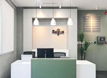 10 m² Business center in Santo Tomas, South Supermarket (4217) - 1 | MatchOffice