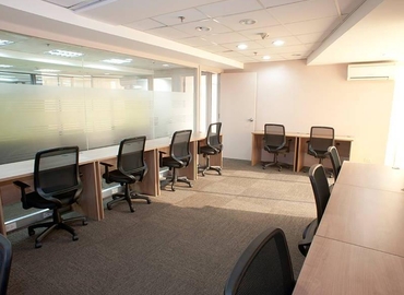 27 m² Business space property up for rent in Makati City, 4F Crown Center (1000) - 3 | MatchOffice.com