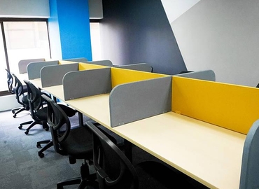 25 m² Serviced office building for rent in Makati City, Left Wing 2nd Floor Molave Building (2231) - 2 | MatchOffice.com