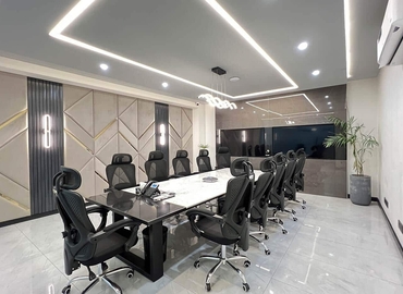 100 m² Coworking  in Ichhra, Main Road PGECHS 1-B1 (54000) - 1 | MatchOffice.com