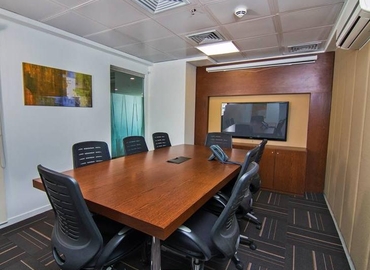 250 m² Business space property available to rent in Karachi, 7th Floor (75500) - 6 | MatchOffice.com