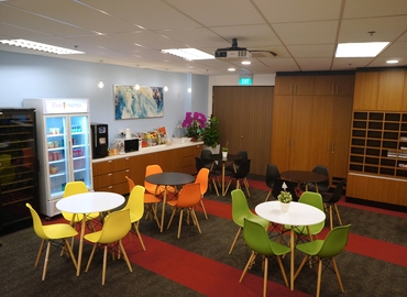 Join flexible a 8000 m² Co-working  in Bukit Merah, Henderson Road 201 (159545) - 3 | MatchOffice.com