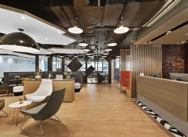 49 m² Serviced office place available to rent in Singapore CBD, 24 Raffles Pl (048621) - 0 | MatchOffice.com