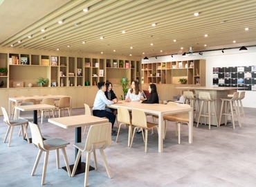 150 m² Business space place available to rent in Singapore CBD, 111 Somerset Road (238164) - 2 | MatchOffice.com