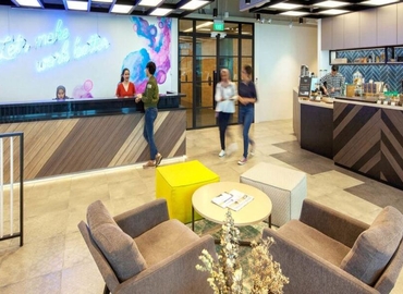 40 m² Coworking  in Singapore CBD, 5 Shenton Way (068808) - 1 | MatchOffice.com