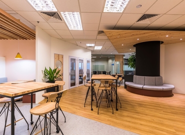 Business center  80 Robinson Road #10-01A  068898 Singapore CBD