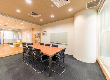 Business center 80 Robinson Road #10-01A 068898 Singapore CBD