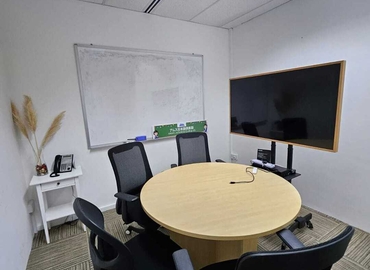 Office Robinson Road 112 068902 Singapore CBD