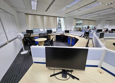 Office Robinson Road 112 068902 Singapore CBD