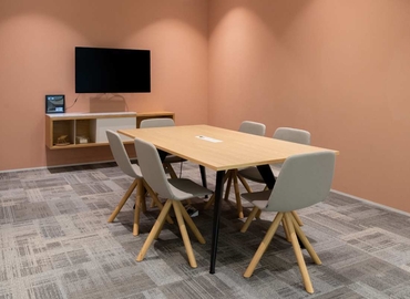 10 m² Coworking  in Singapore CBD, 111 Somerset Road (238164) - 6 | MatchOffice