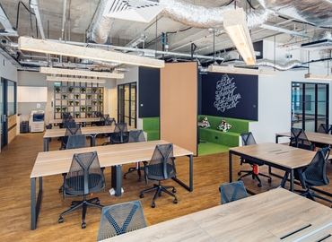 Business center 120 Robinson Road #09-01, #12-01, #15-01, #16-01 068913 Singapore CBD