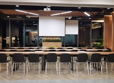 50 m² Conference space in Bangkok, 9 Rama 9 Road (10310) - 2 | MatchOffice.com