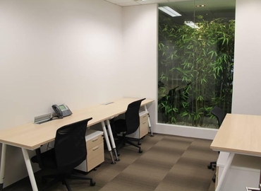 25 m² Shared office in Bangkok, 17 Floor Wave Place Building (10330) - 1 | MatchOffice.com
