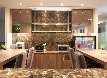 25 m² Co-working in Bangkok, 17 Floor Wave Place Building (10330) - 6 | MatchOffice