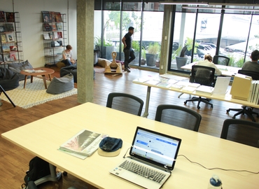 75 m² Business park property up for rent in Bangkok, Surasak Road 32/6 (10500) - 4 | MatchOffice.com