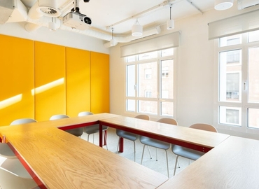 40 m² Co-working  in Bangkok, Thanon Ratchadaphisek (10110) - 2 | MatchOffice.com