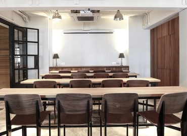40 m² Conference room in Bangkok, 46/9 Soi Sukhumvit 49 (10110) - 2 | MatchOffice.com