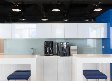 80 m² Conference room in Phuket, Building MC2 68 Moo2 Thepkasattri Road (83000) - 11 | MatchOffice