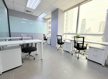 Office RSU TOWER Soi Sukhumvit 31 10110 Bangkok